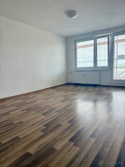 Prenájom 3 izbového bytu Medvedzie - 6