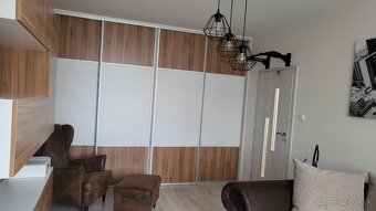 PREDAJ- 1 izbový byt / Starý juh 42 m2 po rekonštrcukcii - 6