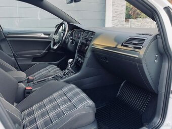 Volkswagen Golf Variant 2.0 TDI BMT GTD DSG - 6