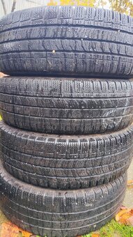 215/70 r15C zimné - 6