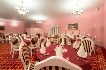EXKLUZÍVNE - PREDAJ - HOTEL Liptovský Ján, 25 izieb, 7334 m2 - 6