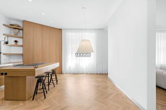 -PRENAJOM Elegantný 5 izbový dom v Starom meste, Bratislava - 6