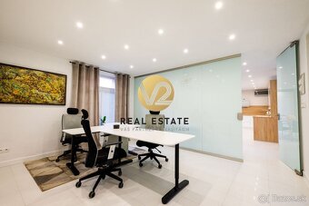 Na PREDAJ Dom v Centre mesta Nitra na bývanie aj s kancelári - 6