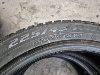 225/45 r19 zimné 2ks PIRELLI dezén 6 mm - 6