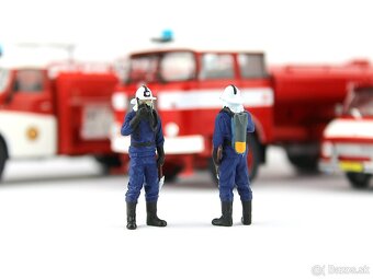 Ručne malované figúrky hasičov 1:43 - 6