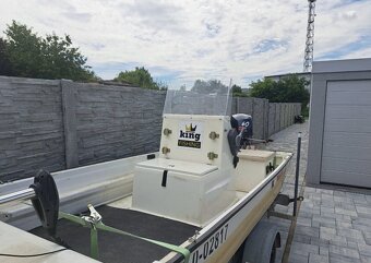 Motorový čln s prívesným vozíkom - 6