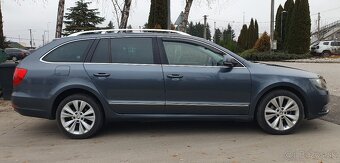 Škoda Superb Combi 1.6 TDI CR DPF Elegance - 6