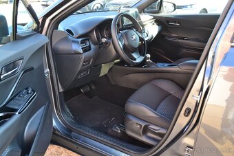 Toyota C-HR 2.0i Hybrid Style - 6