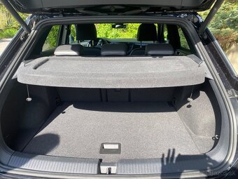 T roc R line benzín automat deep black - 6
