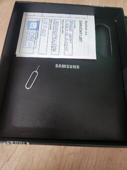 Samsung Z Fold 4 - 6