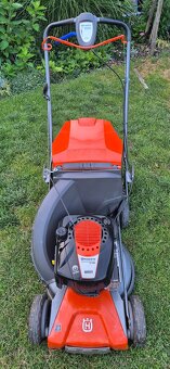 Kosačka Husqvarna - 6