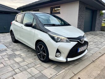 Toyota Yaris 1.33 Dual CVT VVT-i Bi-Tone Automat Kupene SR - 6