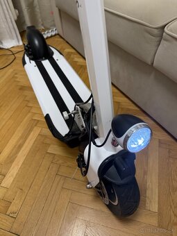 Elektricka Kolobezka City Boss V5 - 6