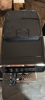 Predám automatický kávovar Philips 3200 - 6