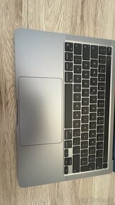 MacBook Pro M2 13” - 6