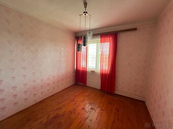 41797-ZNÍŽENÁ CENA - Príjemný rodinný dom v obci Nenince - 6