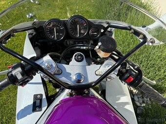 Yamaha FZR600R - najeto 21400 km, VŠE ORIGINÁL - 6