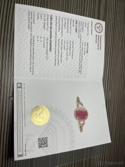 💍 Luxusný prsteň s prírodným rubínom a diamantmi - 6