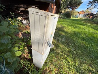 Krásna, veľká a slnečná záhrada s chatou pred dokon… - 6
