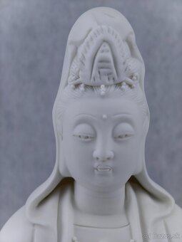 Buddha Guan yin čínskej bódhisattvy súcitu a milosrdenstva - 6