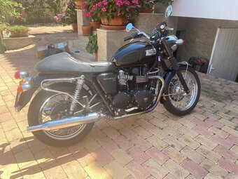 Triumph Bonneville T100 - 6