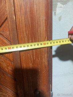 Predám drevené vchodové dvere "90" - 6