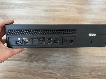Xbox one +2ovladače a 4hry - 6