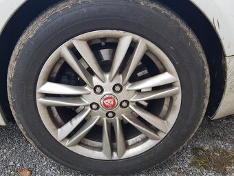 na predaj 17 palcové kolesá 5x108, obuté zimné 235/55 R 17 - 6