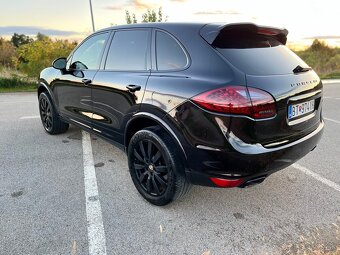 Porsche Cayenne 2013, 3.0d Chrono Packet, SR pôvod, s ťažným - 6