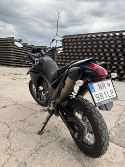 Yamaha XT660R - 6