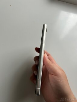 Plne funkčný Iphone xr biely 128gb - 6