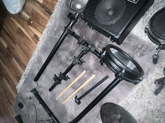 Predám elektronickú bicu súpravu - 6