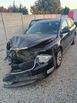 Rozpredám škoda Superb 2 combi 1.6Tdi 77kw 2012 - 6
