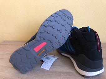 Turistické topánky Adidas Gore Tex 45 1/3. - 6