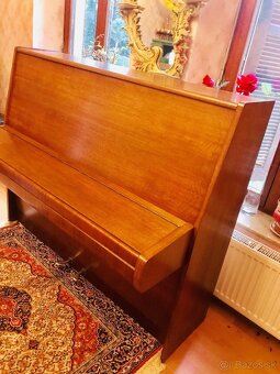 Steinway&Sons klavír Mod-V125 Mint stav - 6