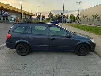 Astra H ST Caravan 1.9 74kW 2008 - 6