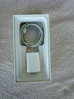 iPhone 11 64 GB - 6