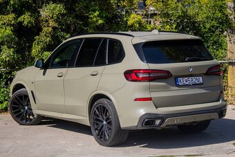 BMW X5 xDrive30d mHEV A/T AJ NA SPLÁTKY - 6