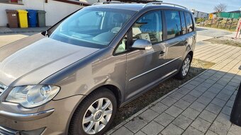 VW TOURAN 2.0 TDI 103kW - 6