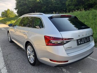 ŠKODA SUPERB COMBI 2,0 TDI 110 kw DSG MODEL 2022 - 6