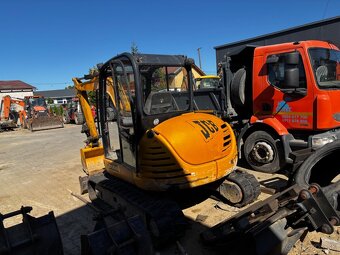 JCB 8056 - 6