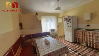 AD REALITY - Starší rodinný dom so záhradou - Vrbovec - 6