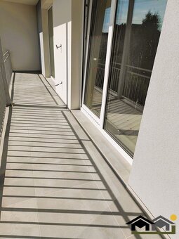 POSLEDNÝ VOĽNÝ NA PREDAJ 4 IZBOVÝ BYT S KRÁSNYM VÝHĽADOM NA  - 6