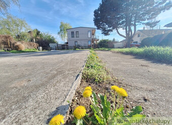 Stavebný pozemok v kľudnej časti podunajskej obce Kravany - 6