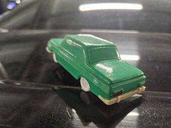 Stare hracky,auta - 6