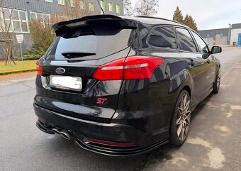 Ford Focus ST 2.0 ecoboost - 6