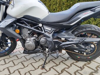 Predám Benelli 300 - 6