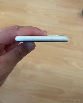 iPhone 11 - 6