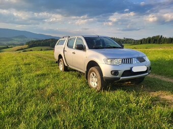 Mitsubishi L200 - 6