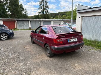 Predám auto v celku na náhradné diely - 6